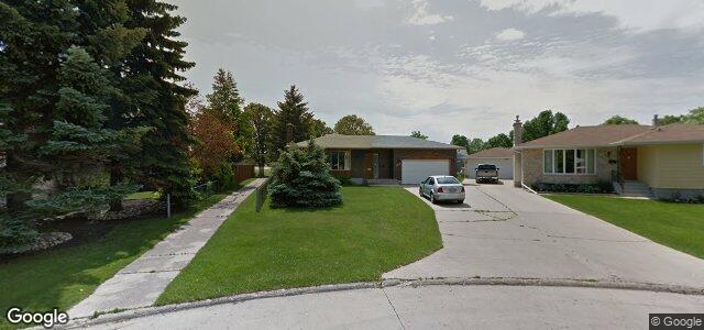 151 Amelia Crescent（加拿大曼尼托巴省温尼伯市）房屋照片