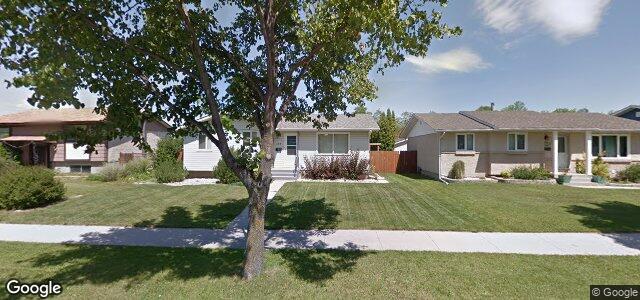 Larawan ng 177 Tu-Pelo Avenue sa Winnipeg, Manitoba