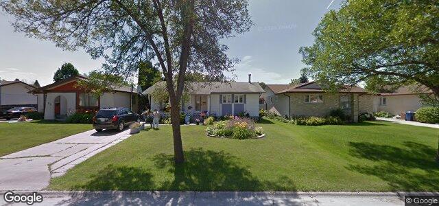 18 Stacey Bay（加拿大曼尼托巴省温尼伯市）房屋照片