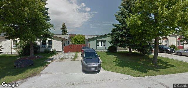 19 Amelia Crescent（加拿大曼尼托巴省温尼伯市）房屋照片