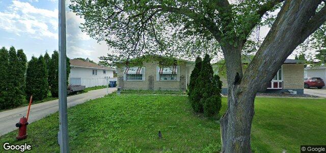 19 Dampsy Crescent（加拿大曼尼托巴省温尼伯市）房屋照片