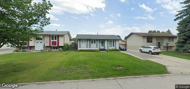 210 Reay Crescent（加拿大曼尼托巴省温尼伯市）房屋照片