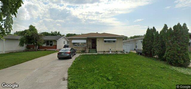 23 Dampsy Crescent（加拿大曼尼托巴省温尼伯市）房屋照片