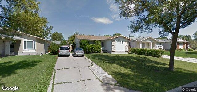 23 Stacey Bay（加拿大曼尼托巴省温尼伯市）房屋照片