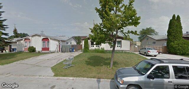 27 Amelia Crescent（加拿大曼尼托巴省温尼伯市）房屋照片