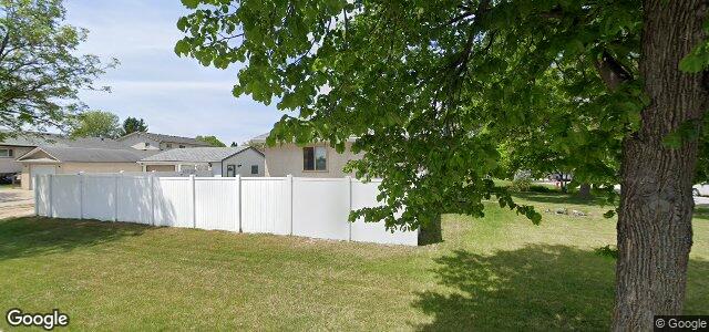 27 Colley Crescent（加拿大曼尼托巴省温尼伯市）房屋照片