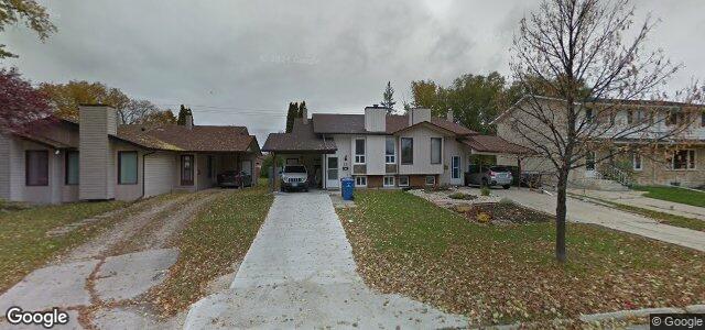 28 Werrell Crescent（加拿大曼尼托巴省温尼伯市）房屋照片