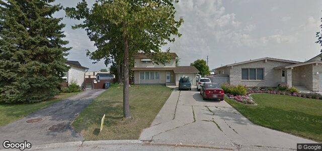 35 Amelia Crescent（加拿大曼尼托巴省温尼伯市）房屋照片