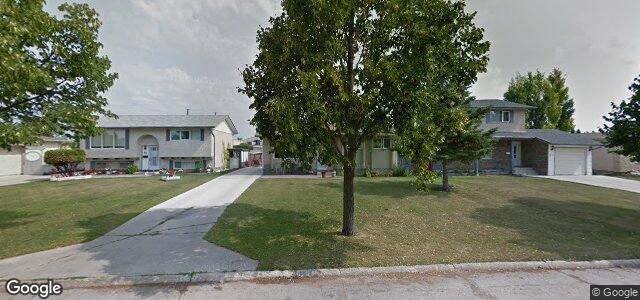 47 Amelia Crescent（加拿大曼尼托巴省温尼伯市）房屋照片