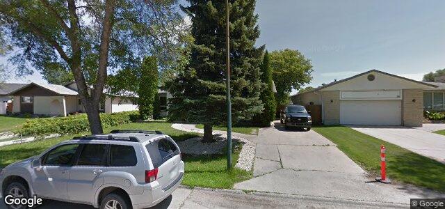 Photo of 62 Stacey Bay in Winnipeg, Manitoba