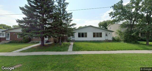 Larawan ng 815 Gateway Road sa Winnipeg, Manitoba