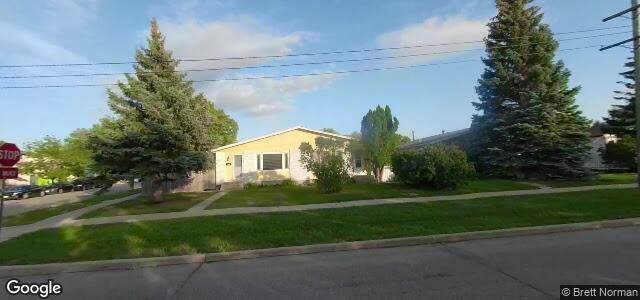 827 Gateway Road（加拿大曼尼托巴省温尼伯市）房屋照片