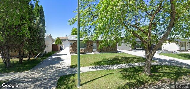 832 Louelda Street（加拿大曼尼托巴省温尼伯市）房屋照片