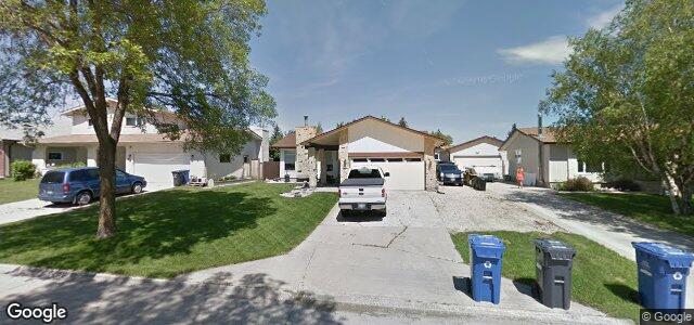 86 Stacey Bay（加拿大曼尼托巴省温尼伯市）房屋照片