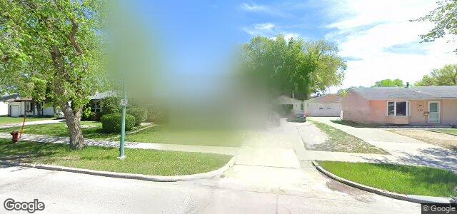 899 Louelda Street（加拿大曼尼托巴省温尼伯市）房屋照片