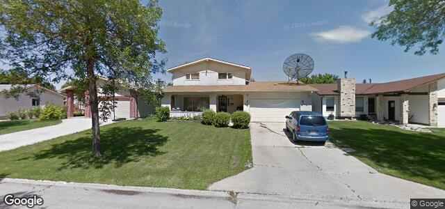 90 Stacey Bay（加拿大曼尼托巴省温尼伯市）房屋照片