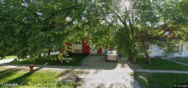 225 Elmhurst Road（加拿大曼尼托巴省温尼伯市）房屋照片