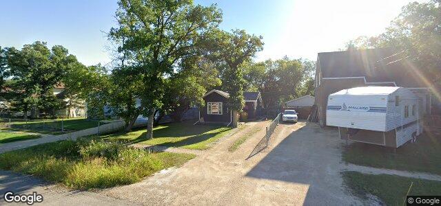 243 Elmhurst Road（加拿大曼尼托巴省温尼伯市）房屋照片