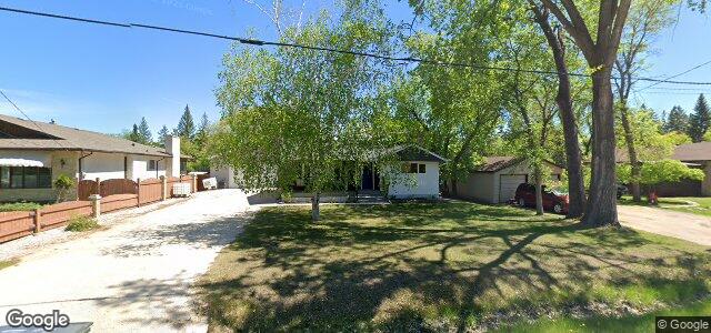 261 Alcrest Drive（加拿大曼尼托巴省温尼伯市）房屋照片