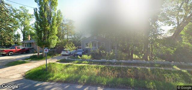 281 Elmhurst Road（加拿大曼尼托巴省温尼伯市）房屋照片