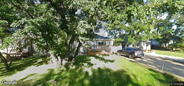 324 Elmhurst Road（加拿大曼尼托巴省温尼伯市）房屋照片