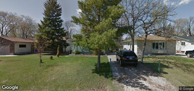 Larawan ng 390 Lynbrook Drive sa Winnipeg, Manitoba