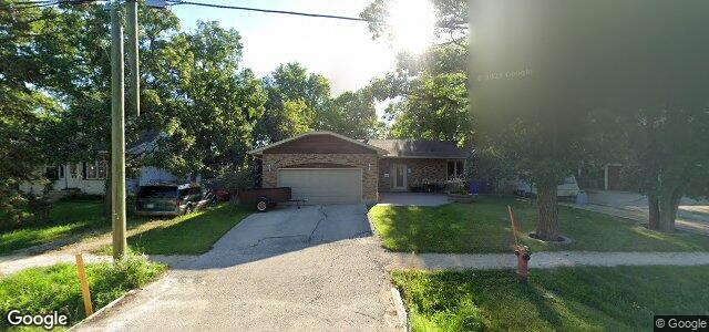 395 Elmhurst Road（加拿大曼尼托巴省温尼伯市）房屋照片