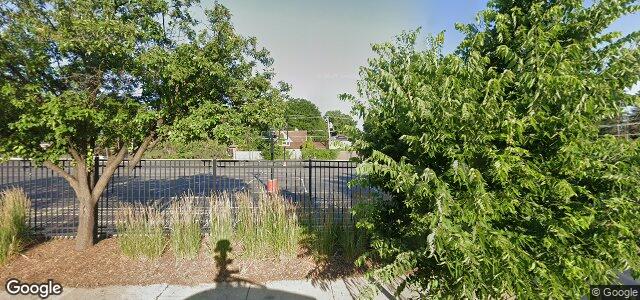 426 Elmhurst Road（加拿大曼尼托巴省温尼伯市）房屋照片