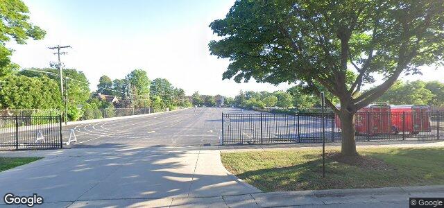 446 Elmhurst Road（加拿大曼尼托巴省温尼伯市）房屋照片