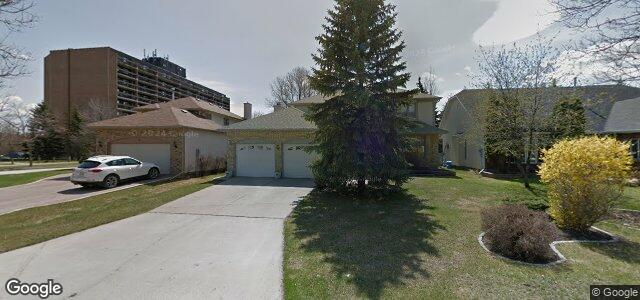 Photo of 6 Sammons Crescent in Winnipeg, Manitoba