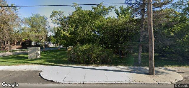 3205 Roblin Boulevard（加拿大曼尼托巴省温尼伯市）房屋照片