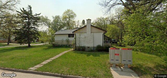 103 St Vital Road（加拿大曼尼托巴省温尼伯市）房屋照片