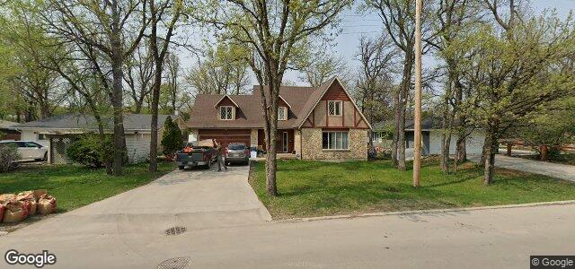 121 St Vital Road（加拿大曼尼托巴省温尼伯市）房屋照片