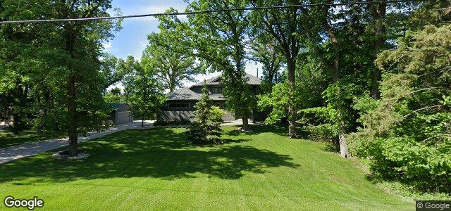 Photo of 154 Victoria Crescent in Winnipeg, Manitoba