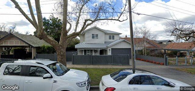 30 Victoria Crescent（加拿大曼尼托巴省温尼伯市）房屋照片