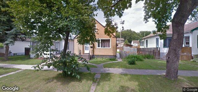 215 Harvard Avenue W（加拿大曼尼托巴省温尼伯市）房屋照片