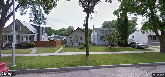 Larawan ng 332 Harvard Avenue W sa Winnipeg, Manitoba