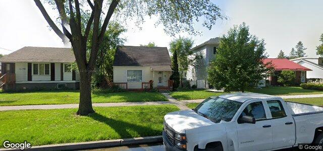 408 Whittier Avenue W（加拿大曼尼托巴省温尼伯市）房屋照片