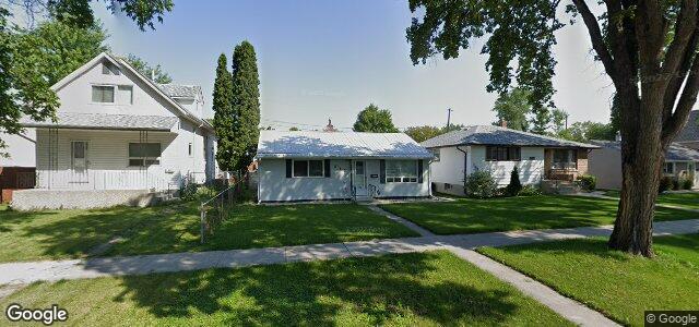 415 Whittier Avenue W（加拿大曼尼托巴省温尼伯市）房屋照片
