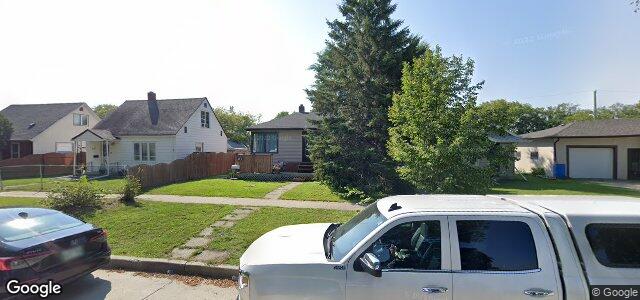 422 Whittier Avenue W（加拿大曼尼托巴省温尼伯市）房屋照片