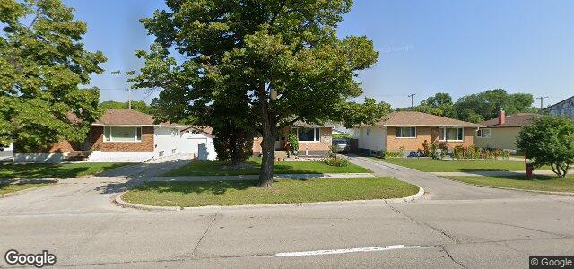 429 Regent Avenue W（加拿大曼尼托巴省温尼伯市）房屋照片