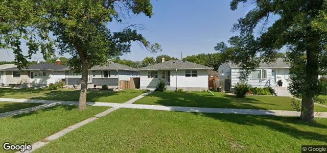 715 Ravelston Avenue W（加拿大曼尼托巴省温尼伯市）房屋照片