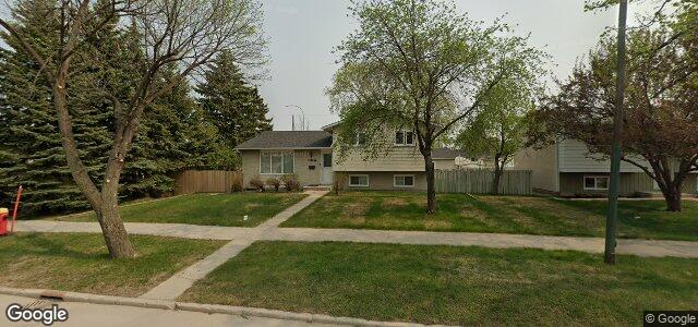 100 Abbotsford Crescent（加拿大曼尼托巴省温尼伯市）房屋照片