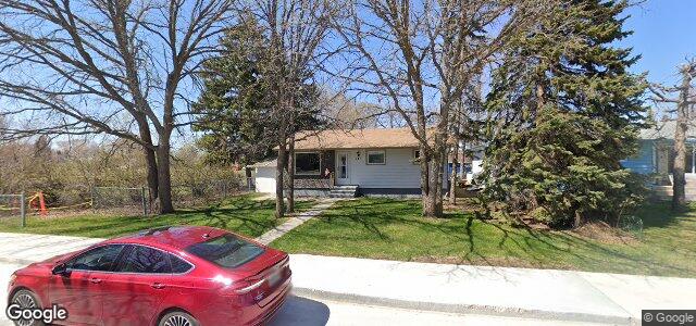 141 Hazelwood Crescent（加拿大曼尼托巴省温尼伯市）房屋照片