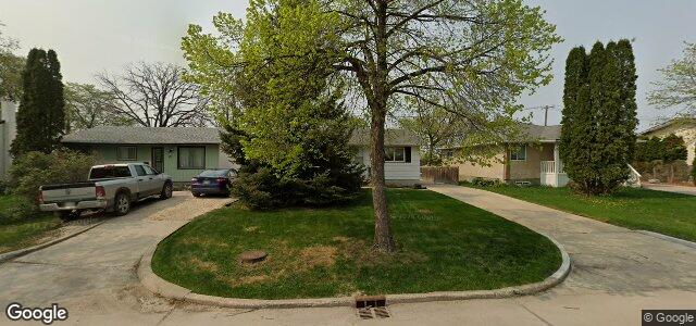 15 Abbotsford Crescent（加拿大曼尼托巴省溫尼伯市）房屋照片