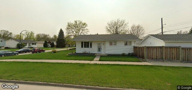 169 Woodydell Avenue（加拿大曼尼托巴省温尼伯市）房屋照片