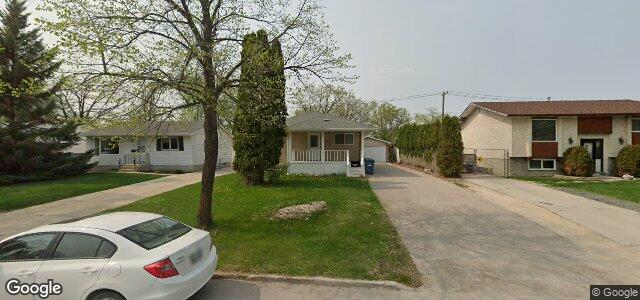 Larawan ng 17 Abbotsford Crescent sa Winnipeg, Manitoba