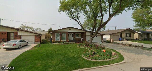 21 Abbotsford Crescent（加拿大曼尼托巴省温尼伯市）房屋照片