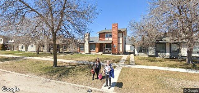 213 Novavista Drive（加拿大曼尼托巴省温尼伯市）房屋照片