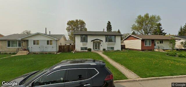 33 Nakomis Bay（加拿大曼尼托巴省温尼伯市）房屋照片